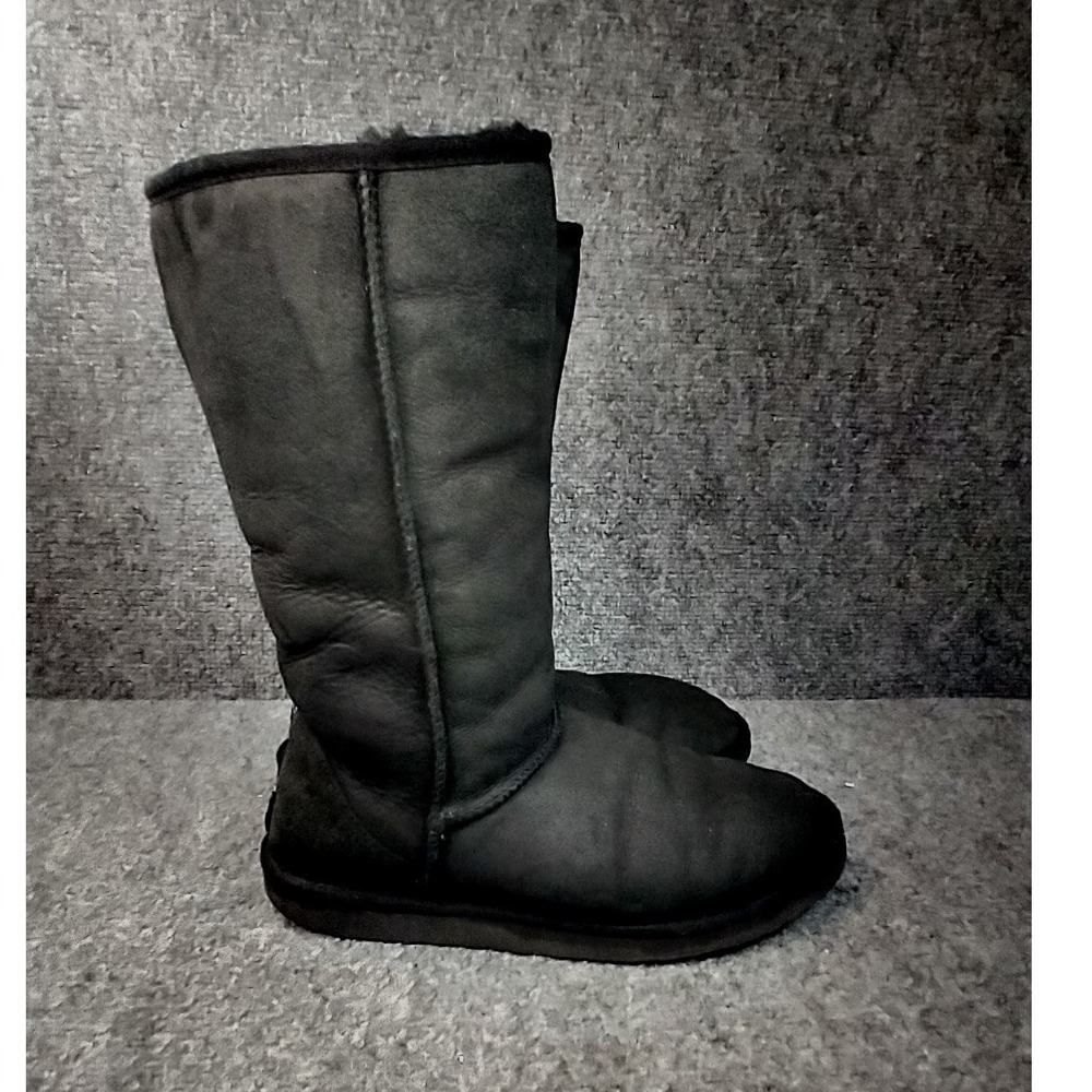 UGG Classic Tall Boots Women Size 7 Black Suede Sheepskin 5815